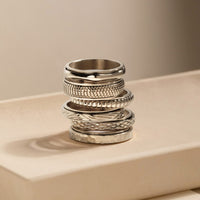silver spinning molten ring 4
