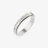 silver spinning molten ring 1
