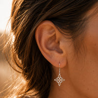Boucles d'oreilles « Protection enchantée » en nœud de sorcière 5