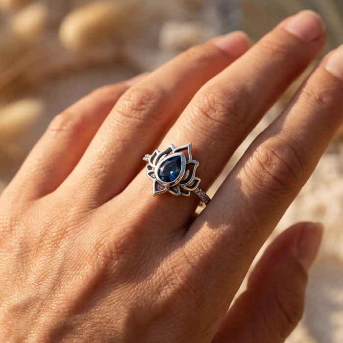 Adjustable Ring "Lotus Awakening"