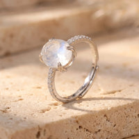 Verstellbarer „Kirana“-Ring aus Mondstein & Silber 3
