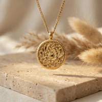 Collier fleur de lotus « Bloom » 1