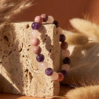"Selbstliebe"-Armband aus Rhodonit, Rosenquarz & Amethyst 3