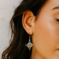 Boucles d'oreilles « Protection enchantée » en nœud de sorcière 2