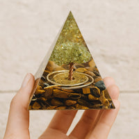 Orgonit „Surya – Baum des Glücks“ aus Tigerauge & Peridot 2