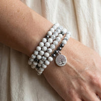 "Feminine Softness" Mala Bracelet in Howlite 2