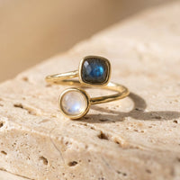 Verstellbarer Ring "Isha" aus Labradorit & Mondstein 1