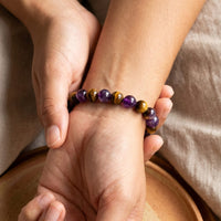 "Deliverance"-Armband aus Amethyst & Tigerauge 2