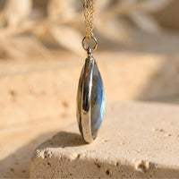 Pendentif "Protection Symbolique" en Labradorite 7