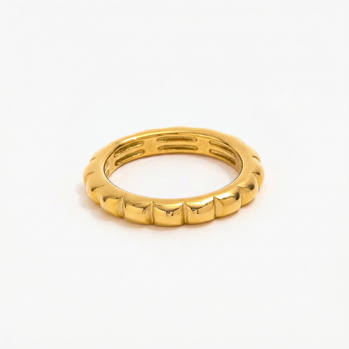 Vivelle Ring